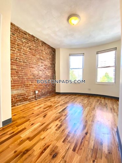 Mission Hill 3 Beds 1 Bath Boston - $4,500