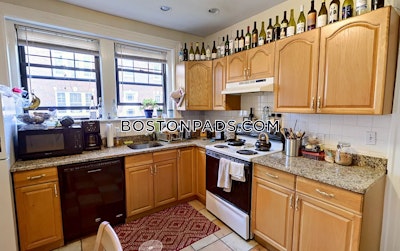 Brookline 3 Beds 1 Bath  Coolidge Corner - $4,500