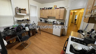 Mission Hill 4 Beds 2 Baths Boston - $6,400