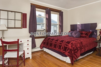 Cambridge 2 Bed 1.5 Bath CAMBRIDGE  Mt. Auburn/brattle/ Fresh Pond - $2,900 No Fee