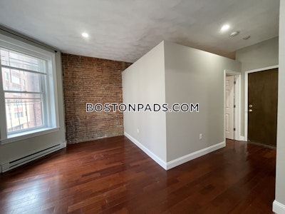 Back Bay 1 Bed 1 Bath Boston - $2,800