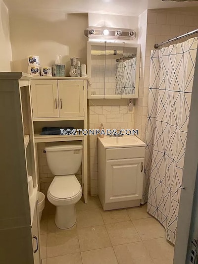 Back Bay 0 Bed 1 Bath BOSTON Boston - $2,350 50% Fee