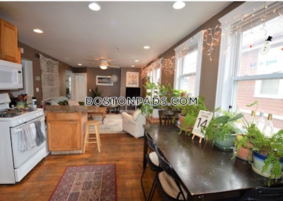 Allston 4 Beds 2 Baths Allston Boston - $4,600