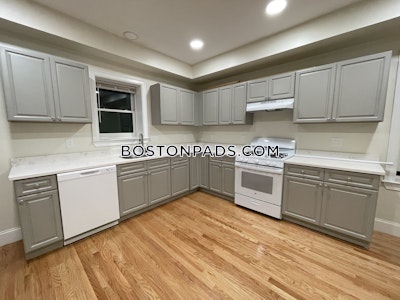 Cambridge 3 Beds 2 Baths  Porter Square - $4,400