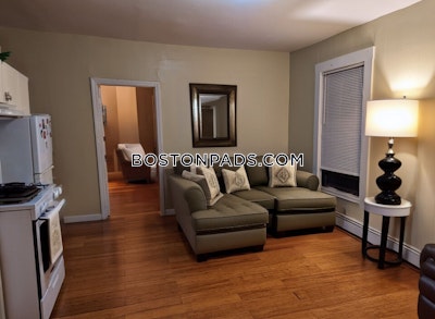 East Boston Spacious 1 Bed 1 Bath available NOW on Meridian St in East Boston! Boston - $2,195 50% Fee