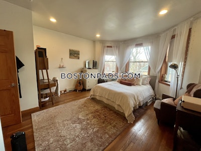 Brookline 6 Beds 2 Baths  Coolidge Corner - $7,500