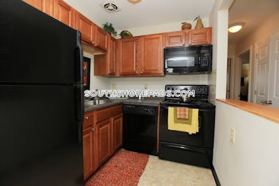 Norwood Apartment for rent 1 Bedroom 1 Bath - $2,054